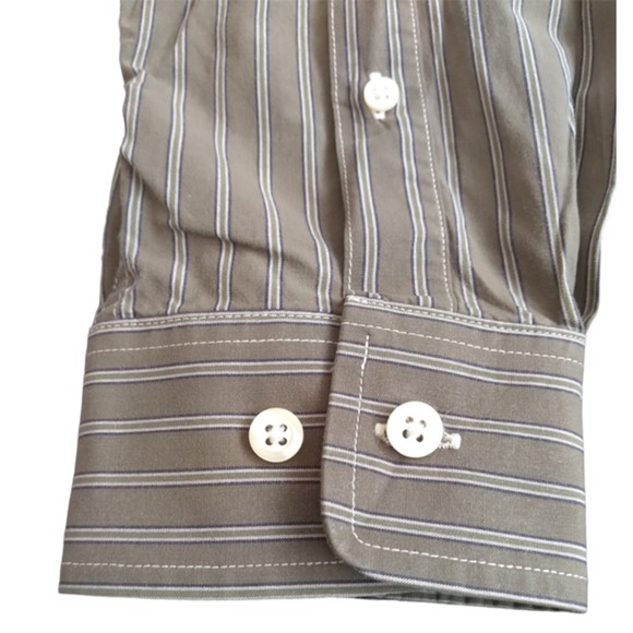 Eddie Bauer Men's Button Up Grey Striped Shirt Size L - Picture 3 of 4